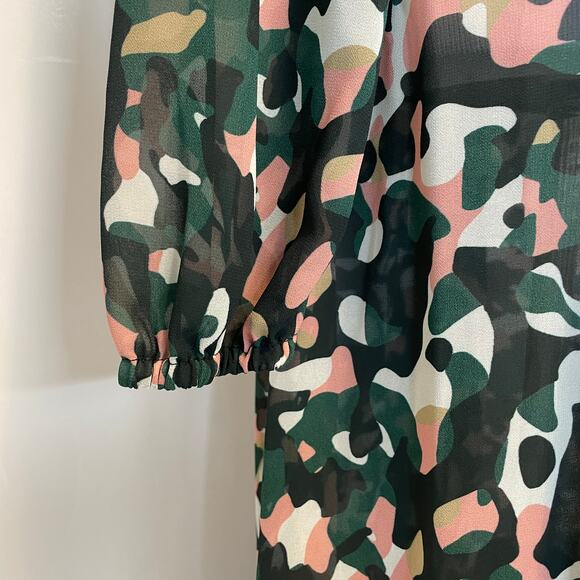 Laurèl by Escada Camo Maxi Dress Women's Small Green Pink Smocked Crochet Lace - Picture 4 of 10